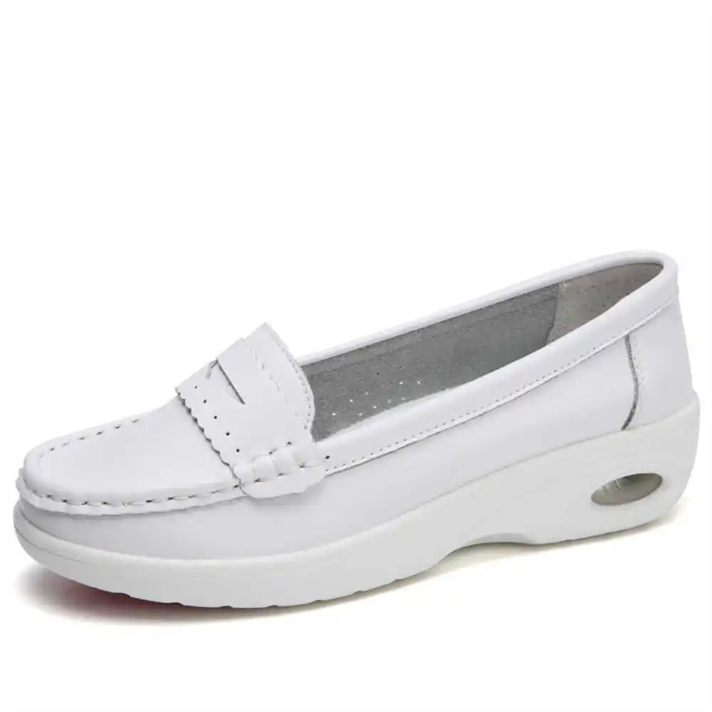 Thick Sole Slipon White Traine – Travel Accessories Uk Sale recenzja i cena