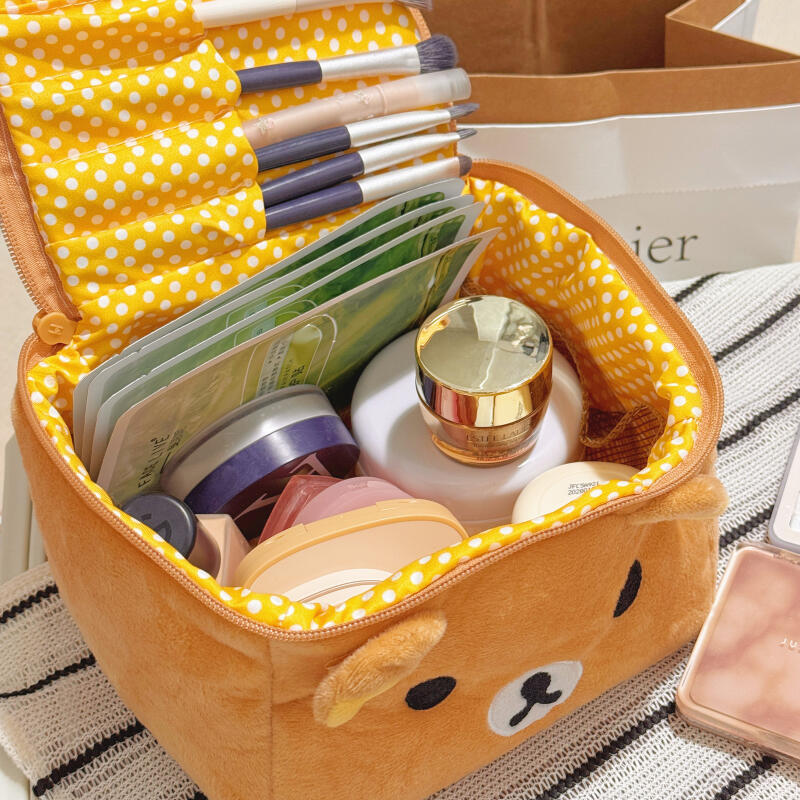 Rilakkuma Cute Makeup Organize – Travel Accessories Organiser recenzja i cena