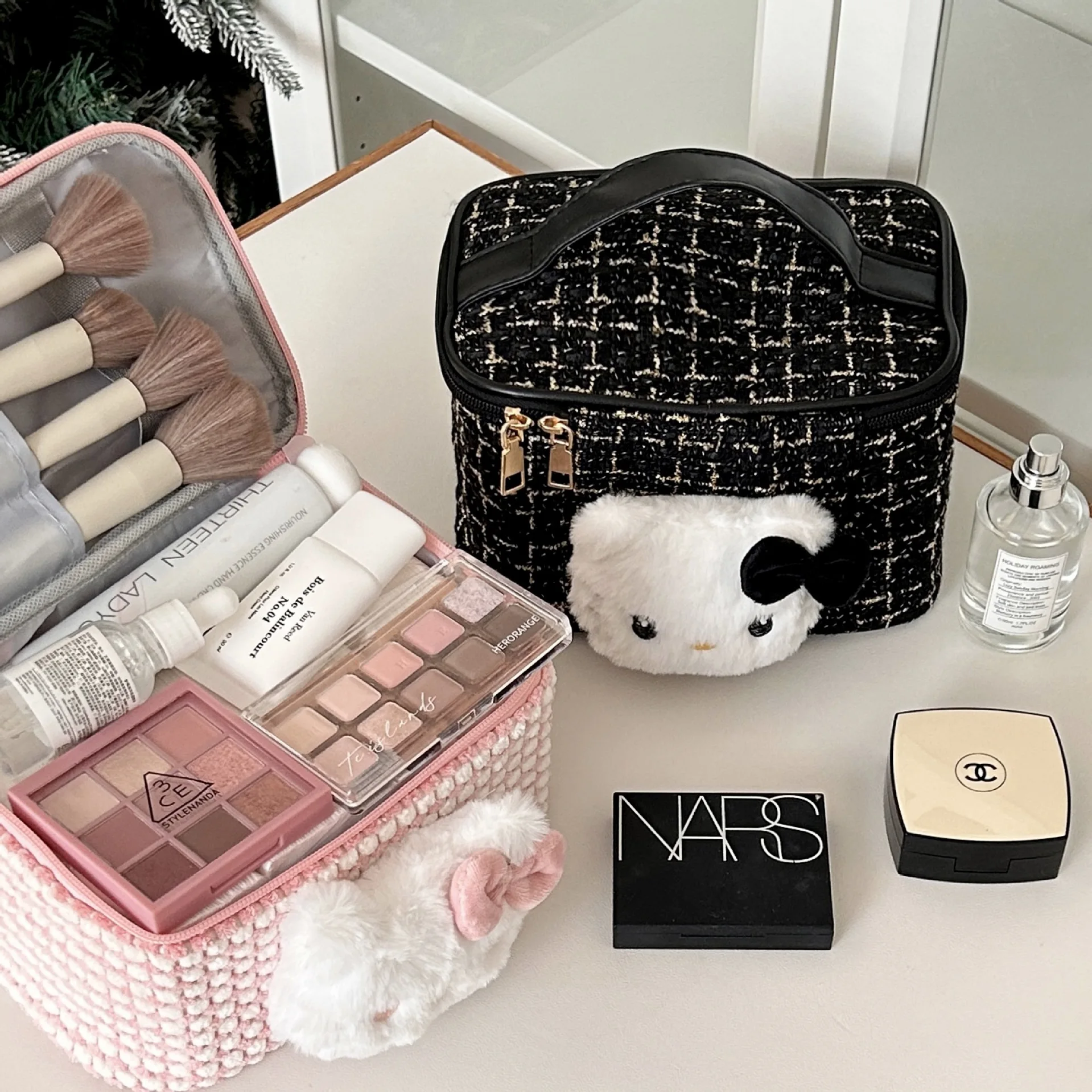 Hello Kitty 2025 New Makeup Ba – Travel Accessories Organiser recenzja i cena