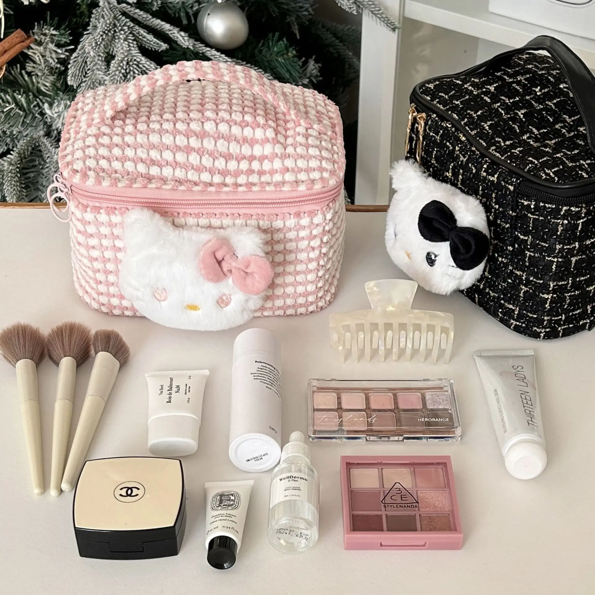 Hello Kitty 2025 New Makeup Ba – Travel Accessories Organiser recenzja i cena