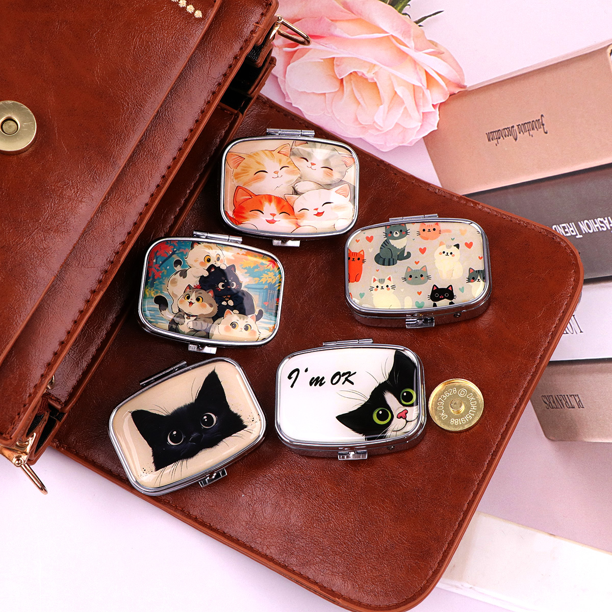 Cute Cat Pill Box 2-Compartmen – Travel Accessories In Japan recenzja i cena