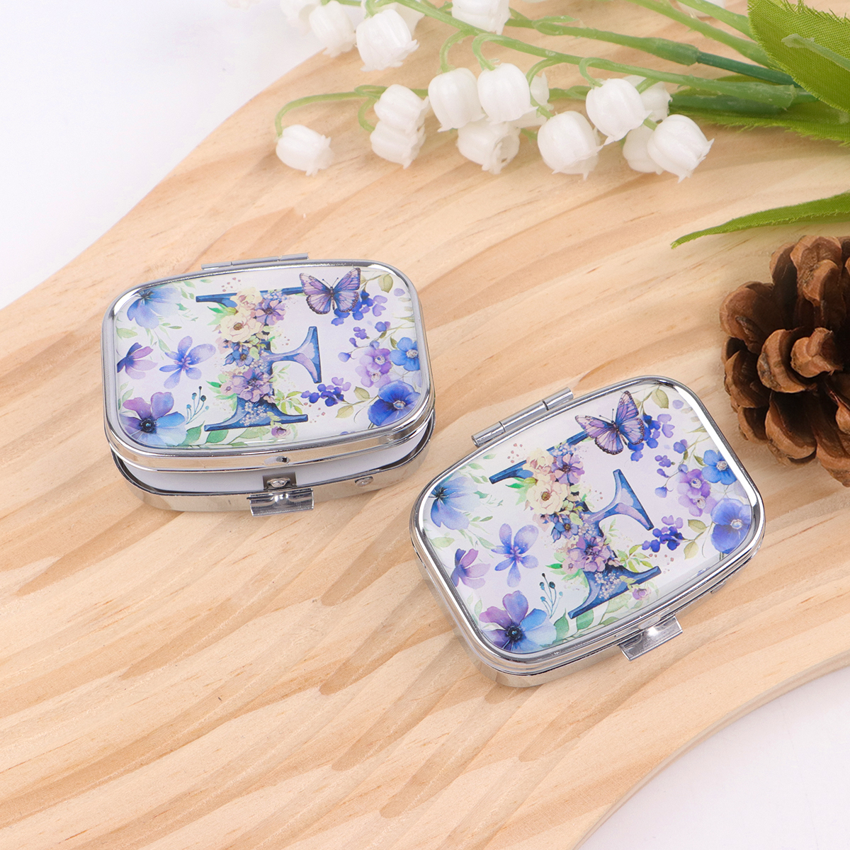 English Letter Pill Boxes Flow – Travel Accessories In Japan recenzja i cena